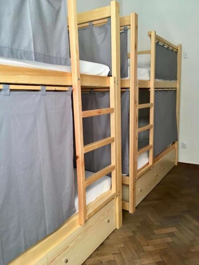 Хостелы Bison Hostel Краков-52